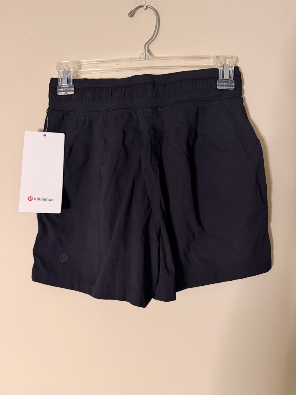 Lululemon Dance Studio HR Short